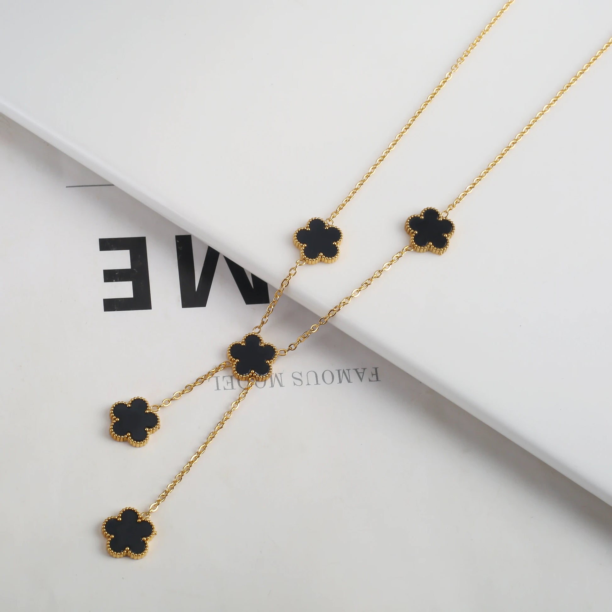Aurelia Clover