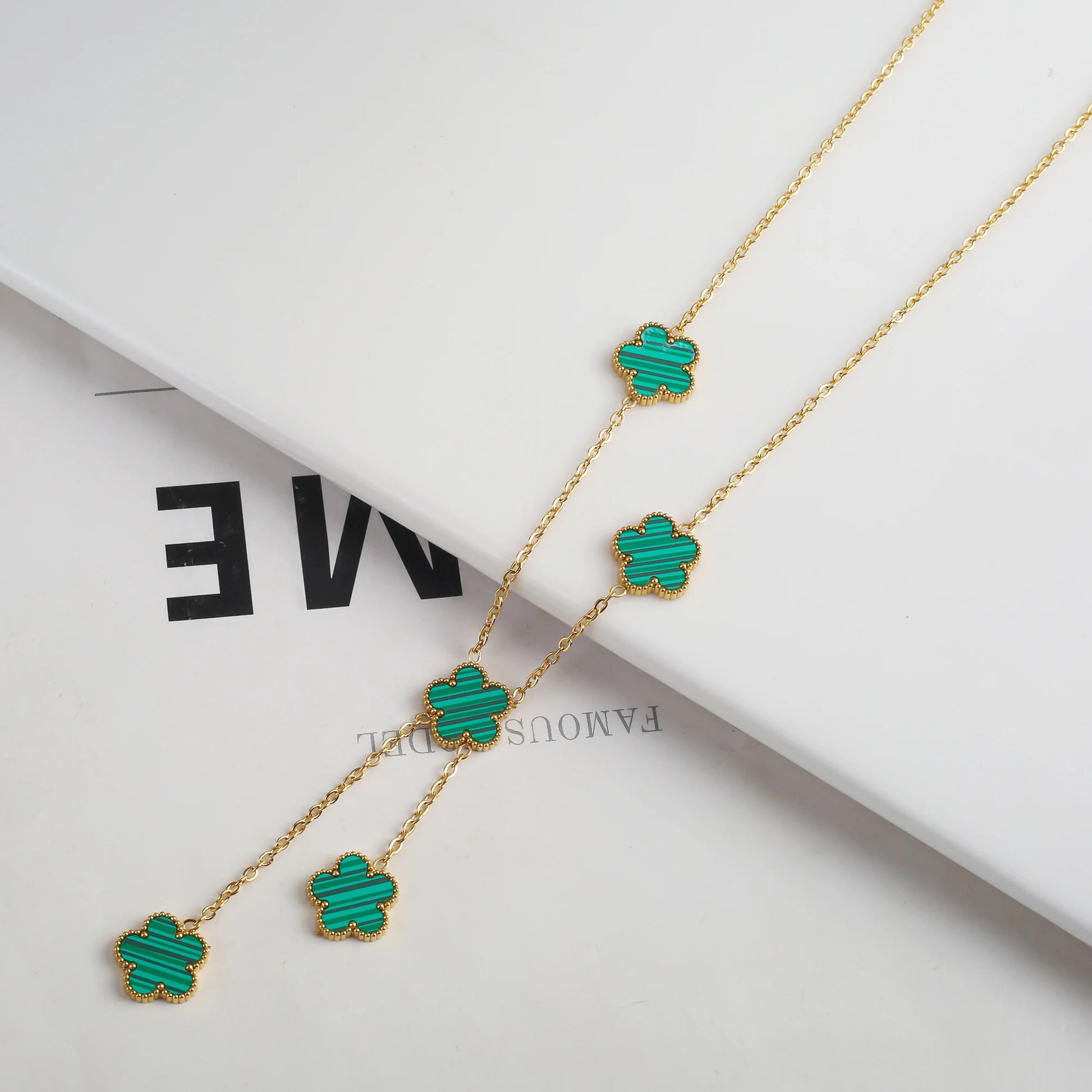 Aurelia Clover