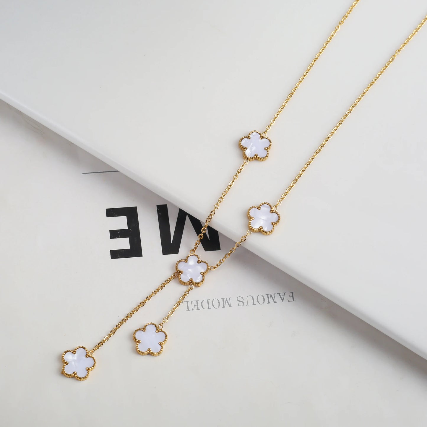 Aurelia Clover