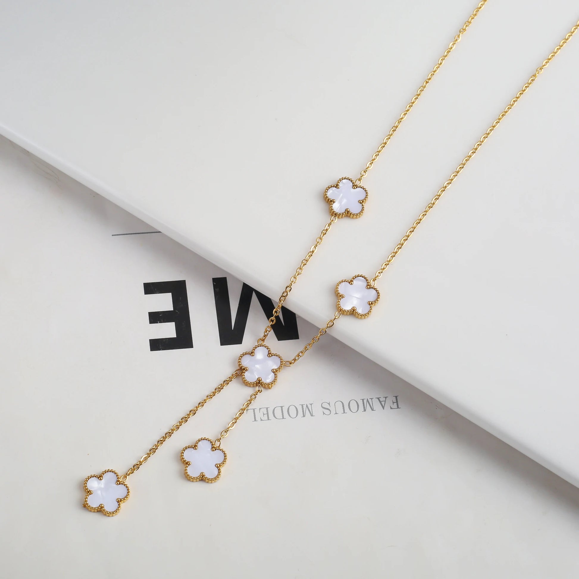 Aurelia Clover